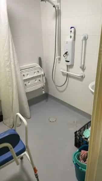 First Floor Flat Near Brighton Wet Room Large Sitting Room Diner Bedroom Garden
