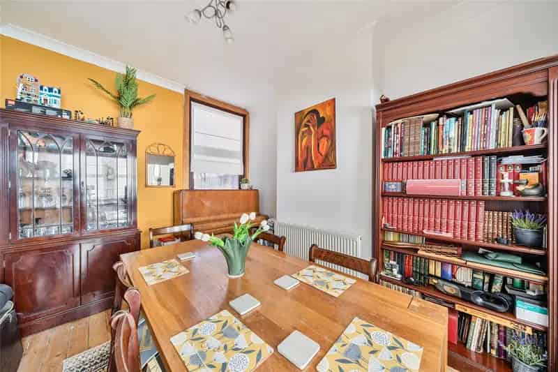4 Bedroom House for Sale High Ceilings Period Features