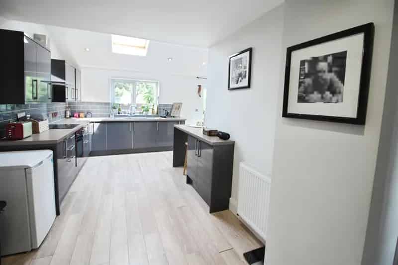 2 Bedroom Semi-Detached House to Rent