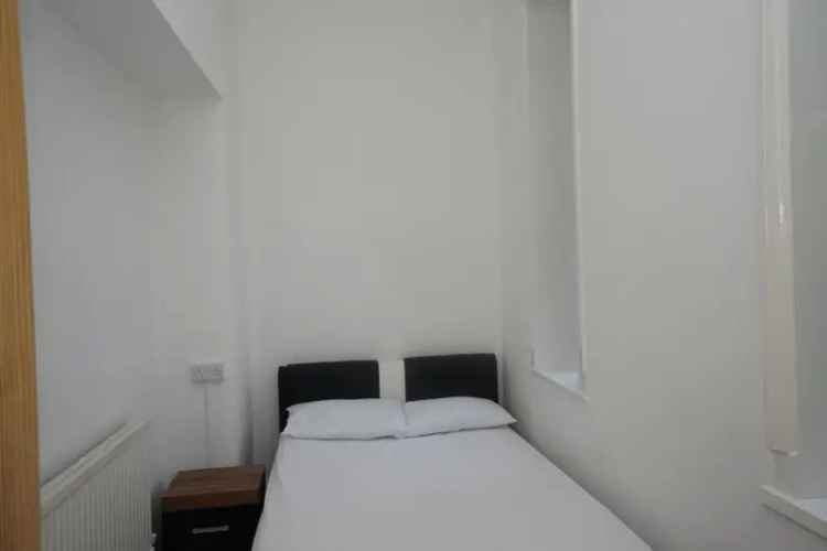 4 Bedroom Duplex Apartment To Let in Endcliffe