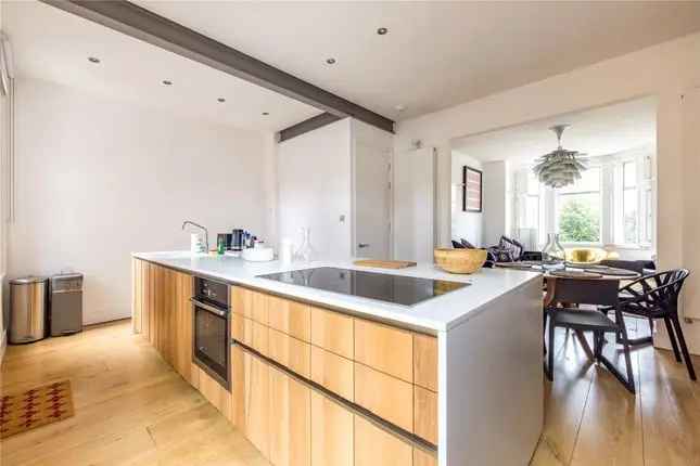 Family Home for Rent Wallingford Avenue London W10