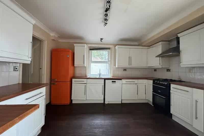 House For Sale , Worthing, England