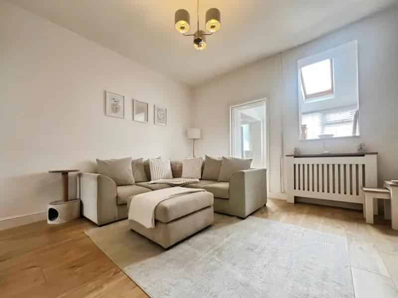 2 Bedroom House For Sale - Fully Renovated