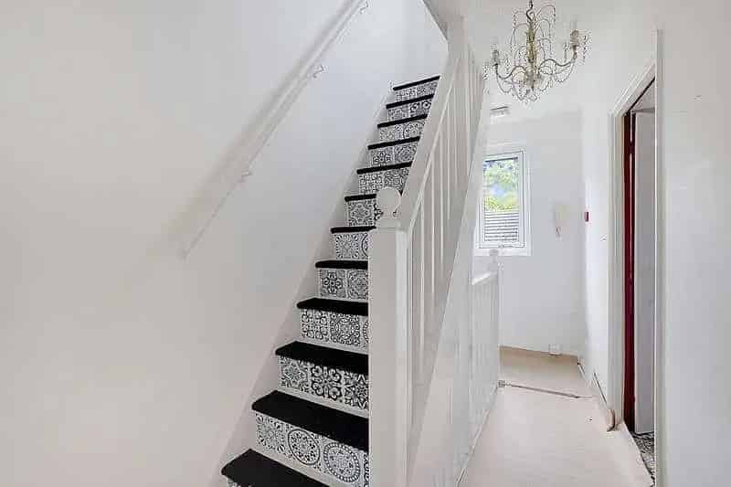 2 Bed Duplex Apartment for Sale - Recently Refurbished