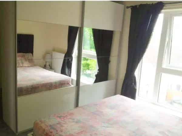 Immaculate 10 Year Old Family Home Near Town Centre
