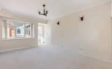 Kingswear Apartment Near Dartmouth Two Bedrooms Enclosed Courtyard