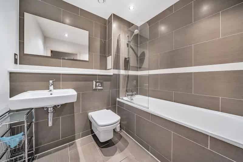Spacious Flat with Wrap-Around Balcony and Parking
