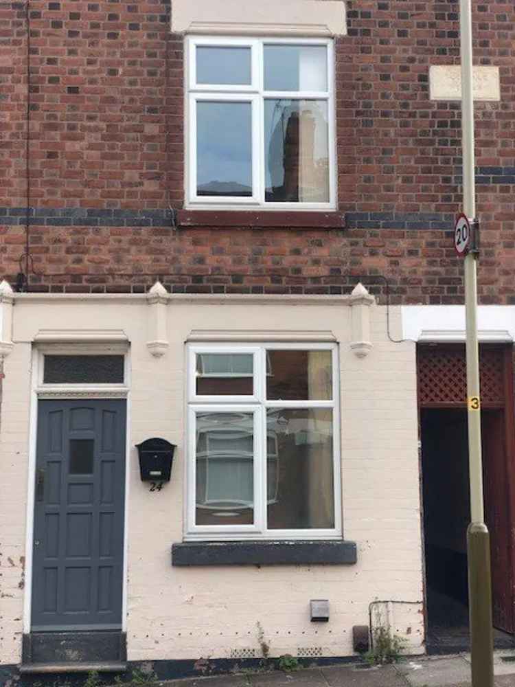 2 bedroom terraced house to rent