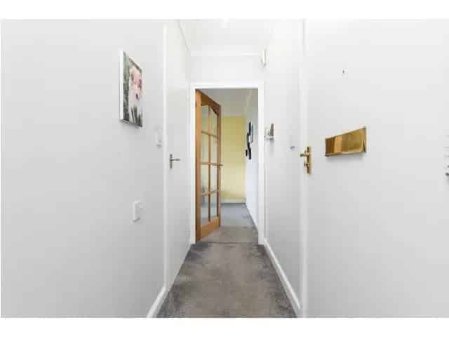 1 Bedroom Retirement Flat for Sale Near Broomburn Park