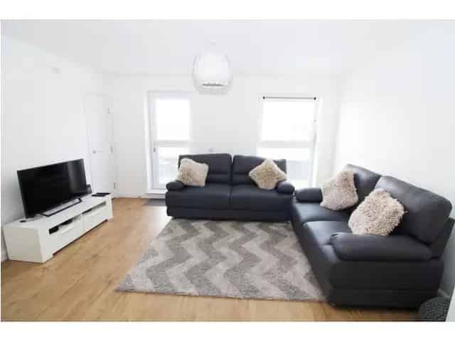 2 Bedroom Flat for Sale in Ocean Apartments