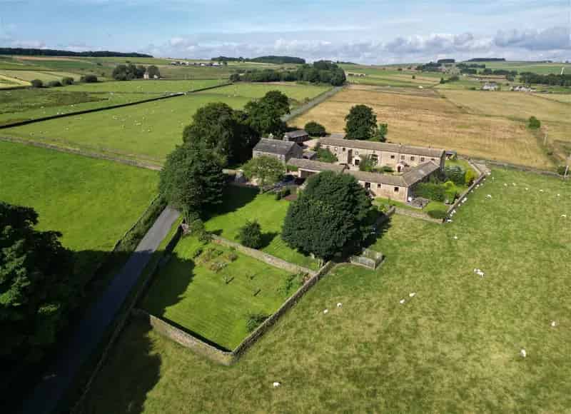 5 Bedroom Refurbished Home with Stunning Views and Extensive Grounds