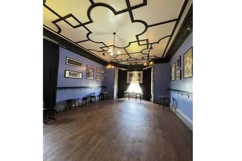 3 Bed Commercial with 3 Reception Rooms in Dumfries