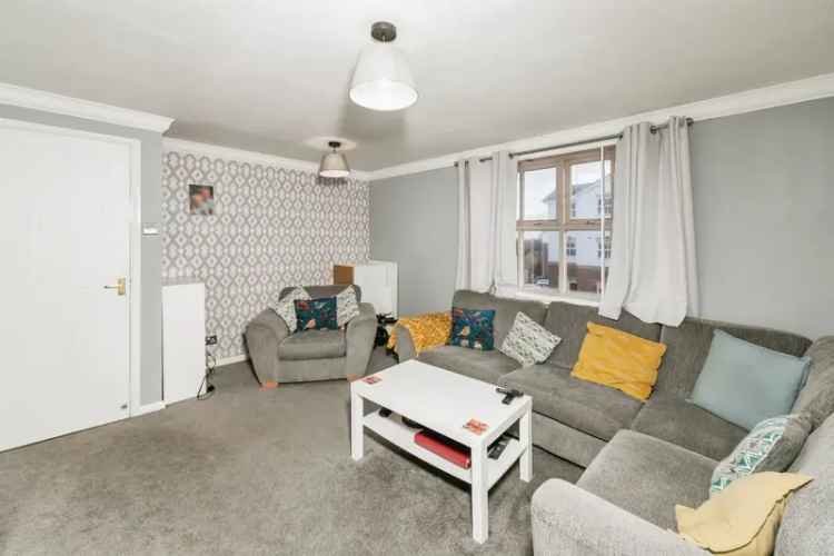 2 Bed Flat Near Reading Town Centre