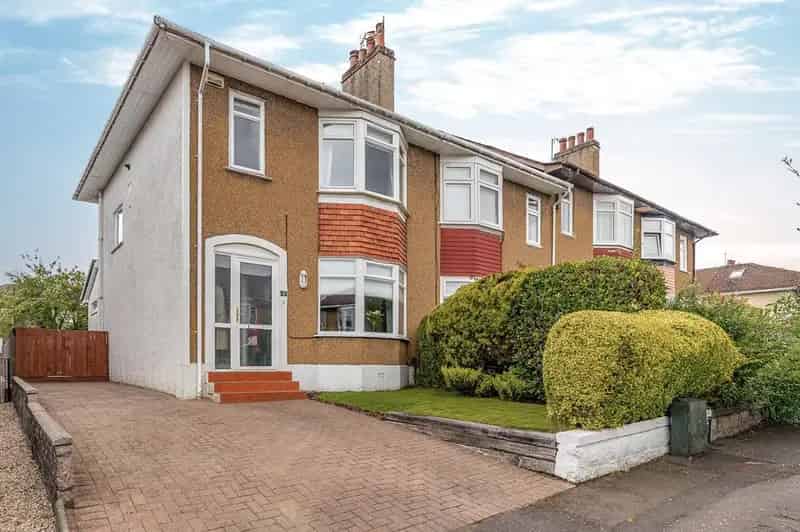 3 Bedroom Terraced House for Sale in Newton Mearns