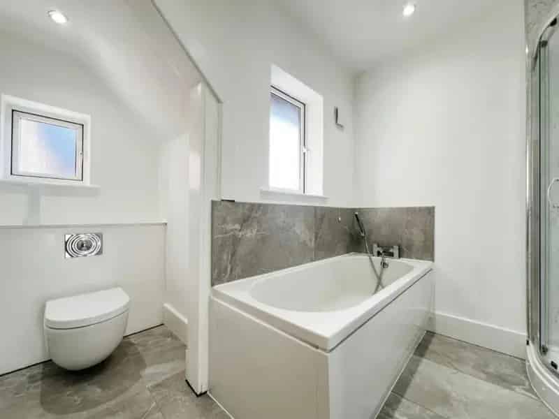 3 Bed Semi-Detached House for Sale Pennington