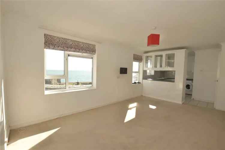 Sea View Apartment Near Sandgate Castle - Coastal Living