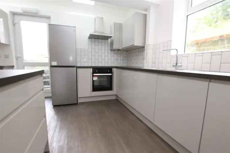 5 Bedroom Semi-Detached House to Rent for Students