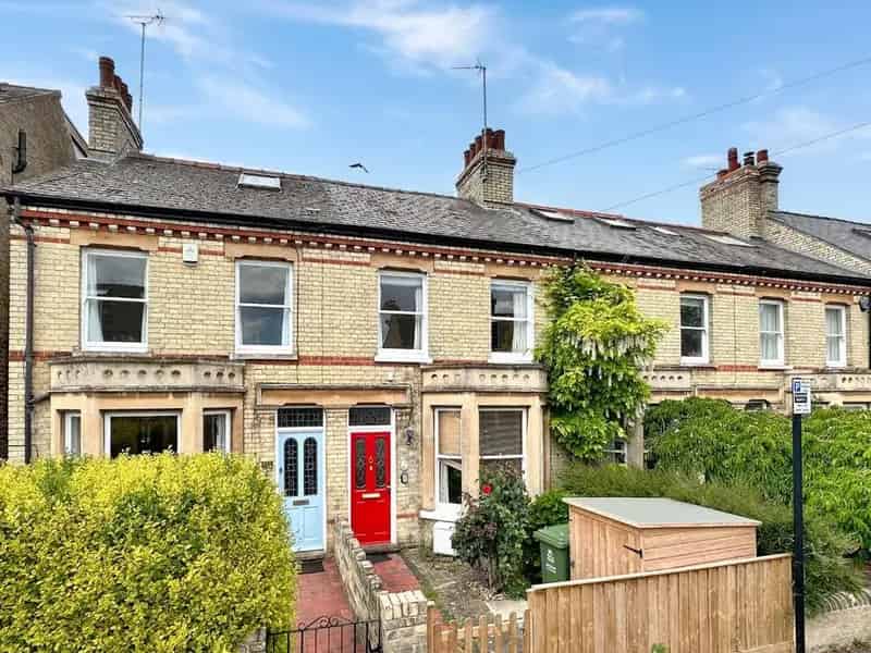 3 Bedroom Edwardian House for Sale near Cambridge City Centre
