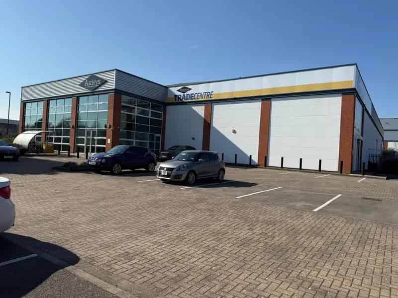 Modern Warehouse Distribution Unit For Sale Coventry