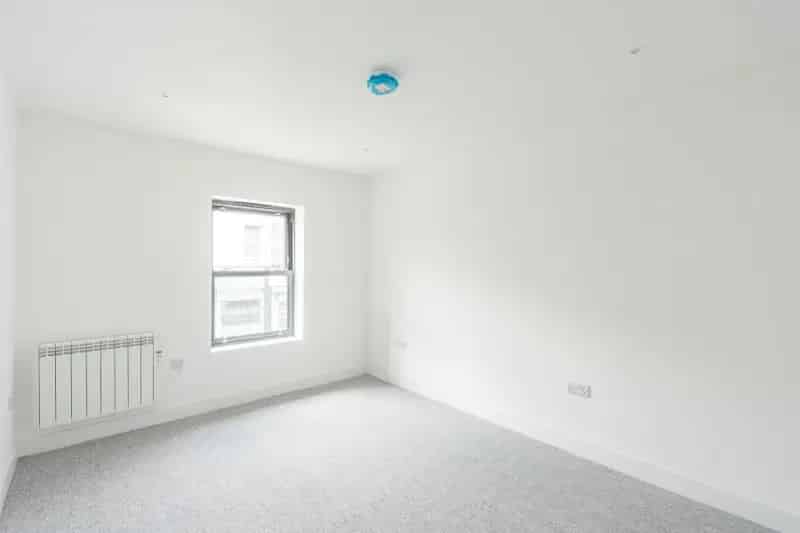 3 Bedroom Flat near Gloucester Road