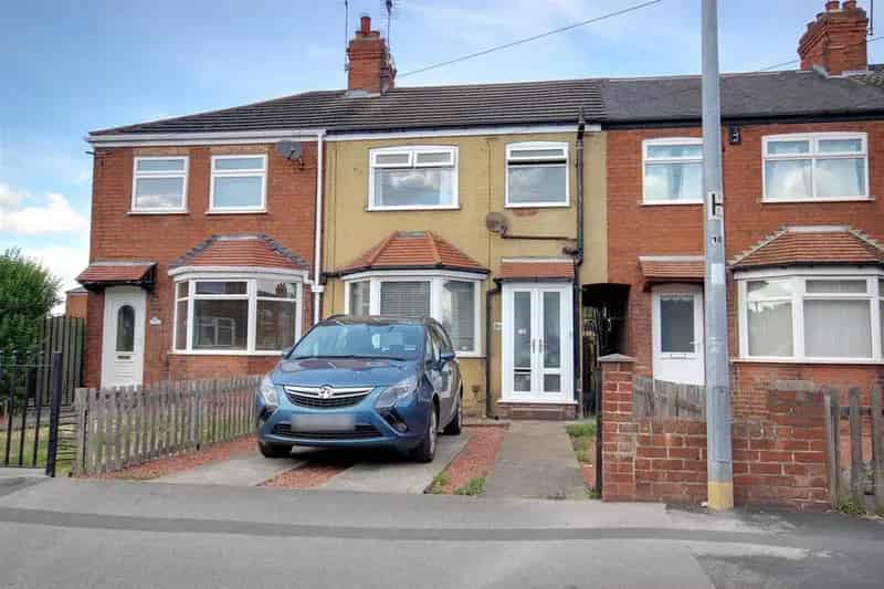 3 Bedroom Extended Family Home For Sale