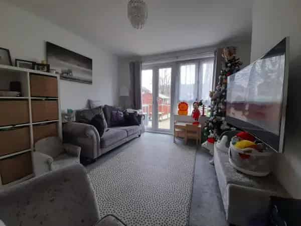 Ground Floor Flat Wheelchair Friendly Near Upton Park Station