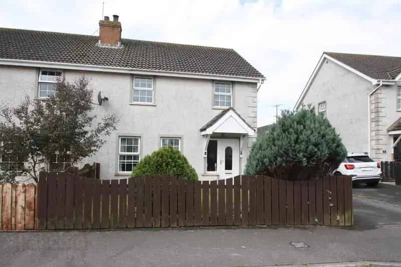 3 Bed Semi Detached House Killough Beautiful Garden Ample Parking