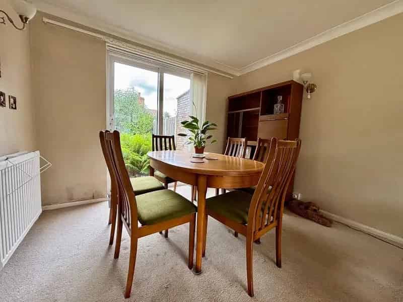 3 Bedroom Mid Terrace House for Sale Evesham Worcestershire WR11