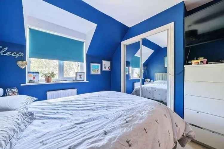 3 Bed House for Sale Near Shotover Country Park