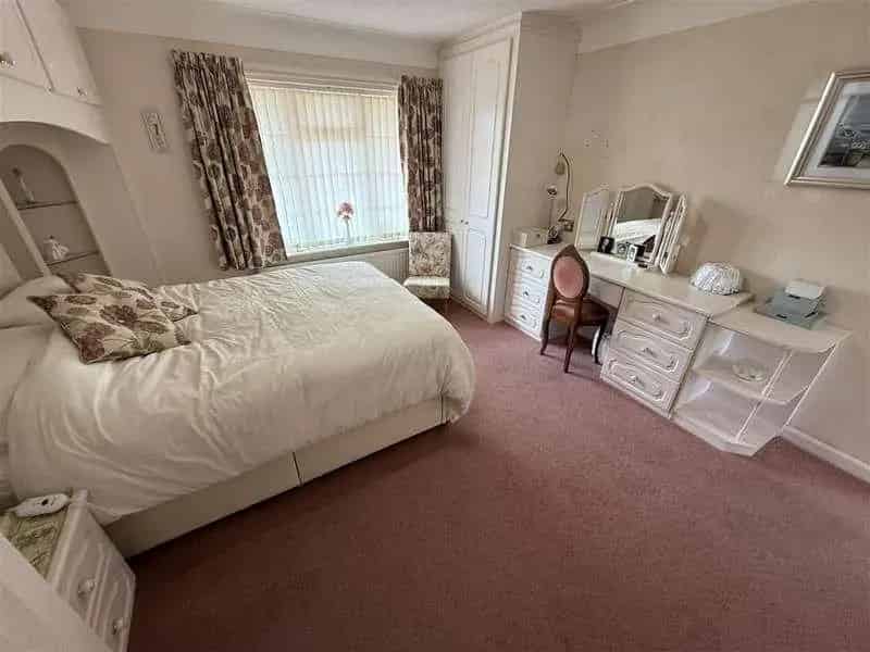 4 Bed Detached Bungalow For Sale Large Plot Detached Garage