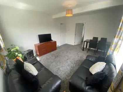 3 Bedroom Furnished Flat Near Aberdeen University