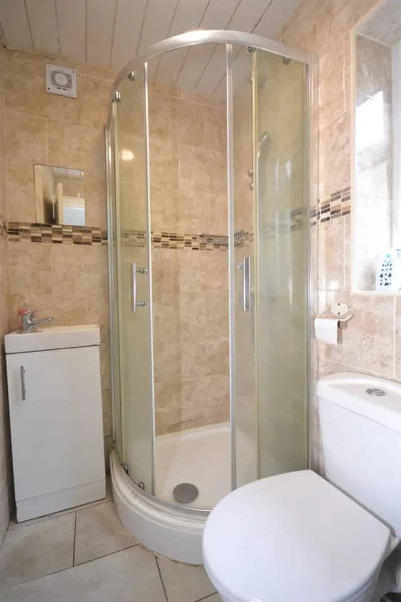 1 Bedroom Flat to Let Near Reading Town Centre and Reading West Station