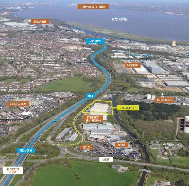 Modern Industrial Warehouse Unit To Let 37300 sq ft
