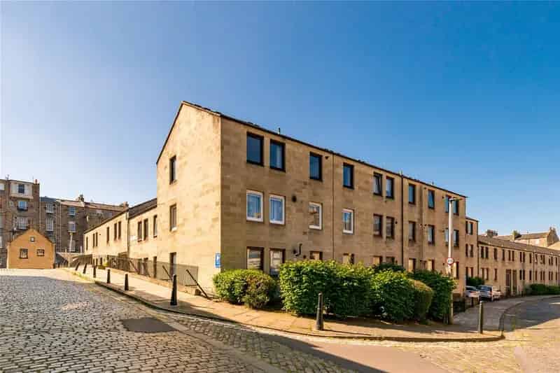 1 Bedroom Apartment for Sale in Edinburgh's New Town