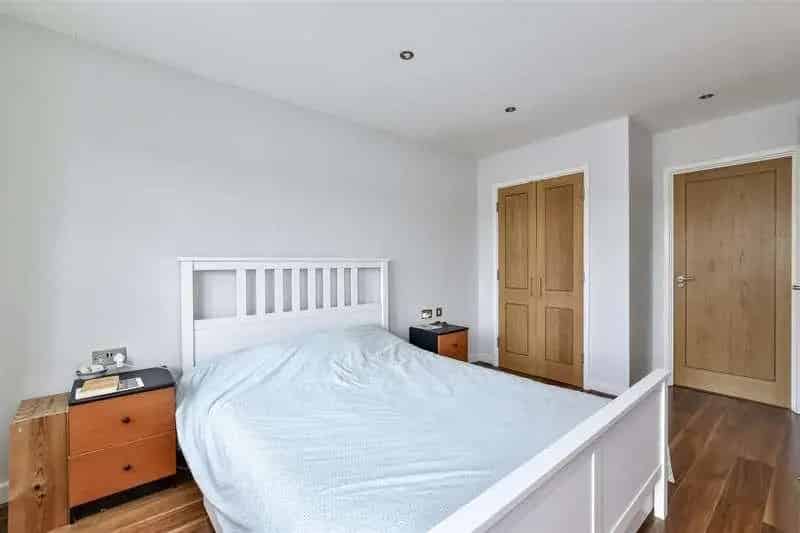 2 Bed Flat for Sale in Berkhamsted