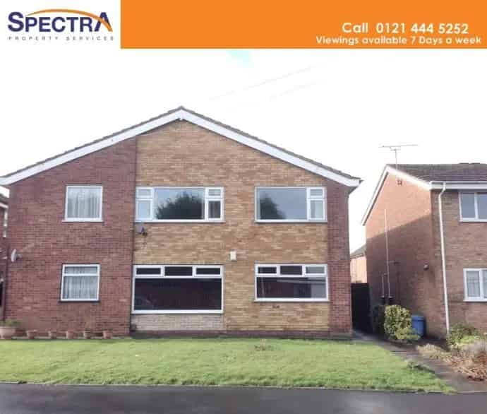 2 Bedroom Maisonette for Sale - Excellent Investment Opportunity