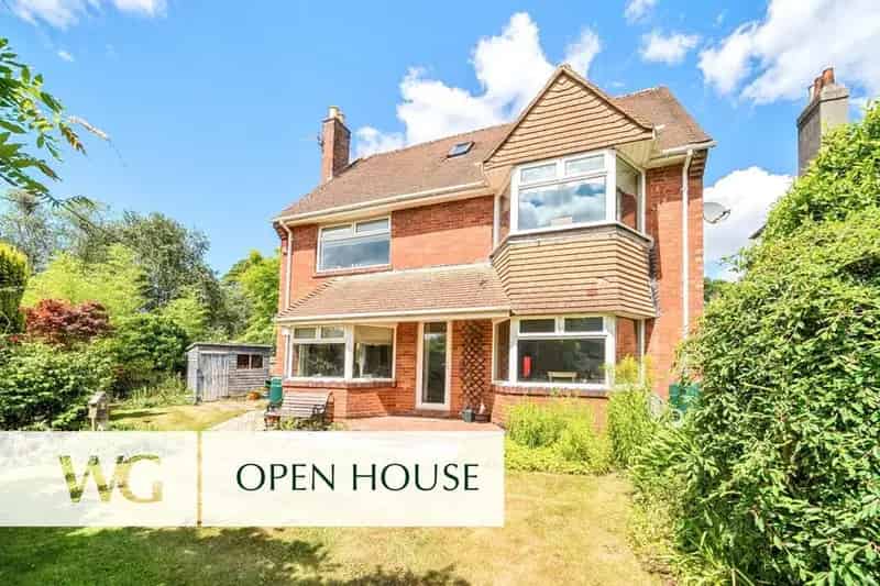 5 Bedroom Detached House for Sale in St Leonards Exeter