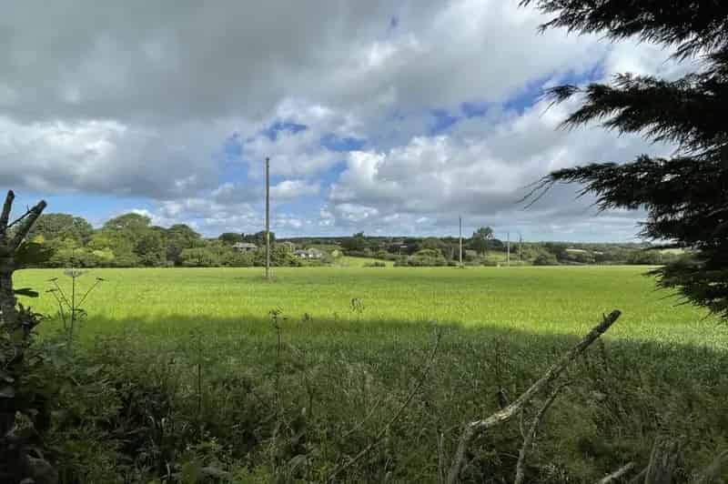 7 Bedroom Detached House with Equestrian Facilities