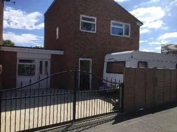 Adapted Four-Bedroom Home Wheelchair Accessible Near Sea or Rural Area