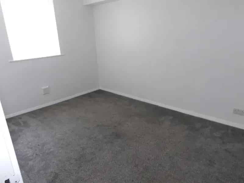 1 bedroom Flat
 To Let