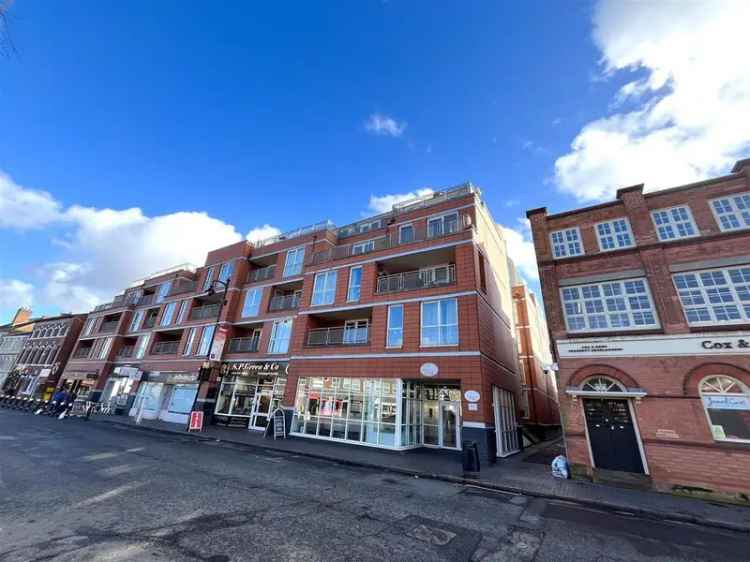 2 Bedroom Flat for Sale in Birmingham City Centre