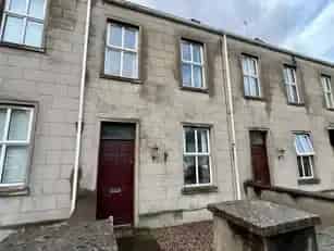 Three Bedroom Mid Terrace Home Lurgan