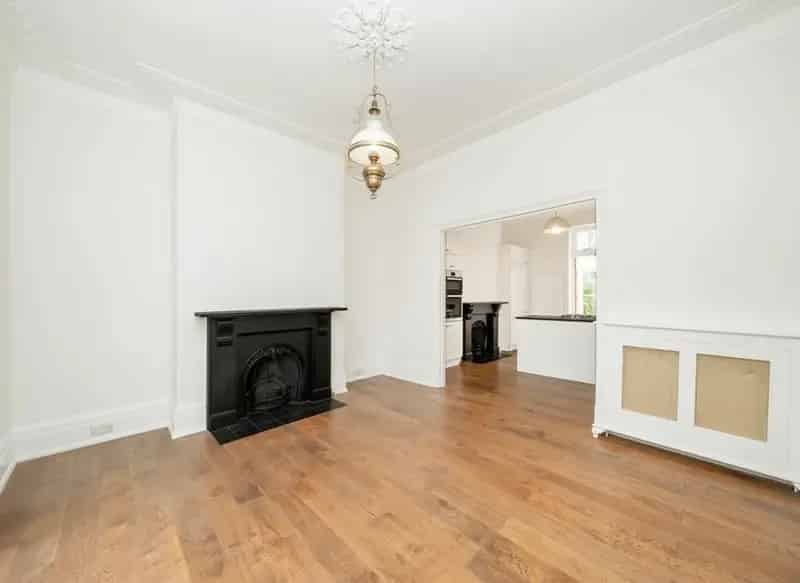 Five Bedroom Georgian Terrace Near Haggerston and Highbury Islington Stations