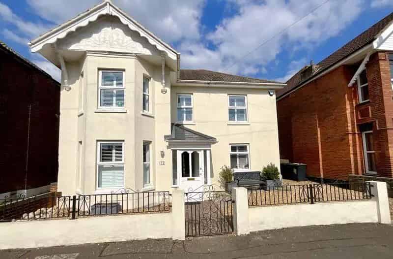 3 Bedroom Detached House for Sale Near Pokesdown Station