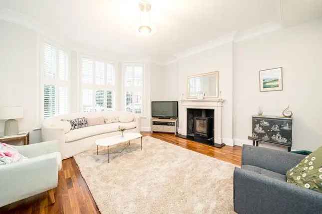 Six Bedroom Edwardian House for Sale in Chiswick