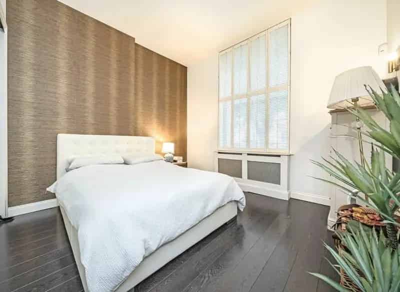 Spacious 1-Bedroom Apartment near Royal Oak Bayswater