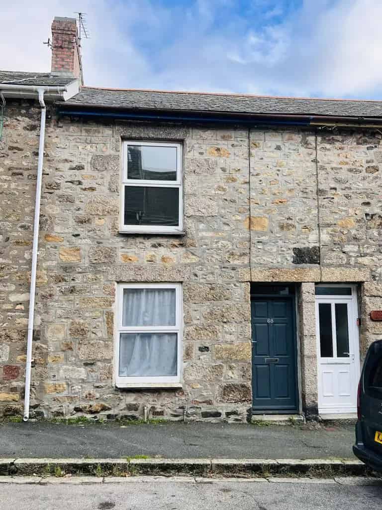 3 Bedroom Terraced House For Sale Penzance