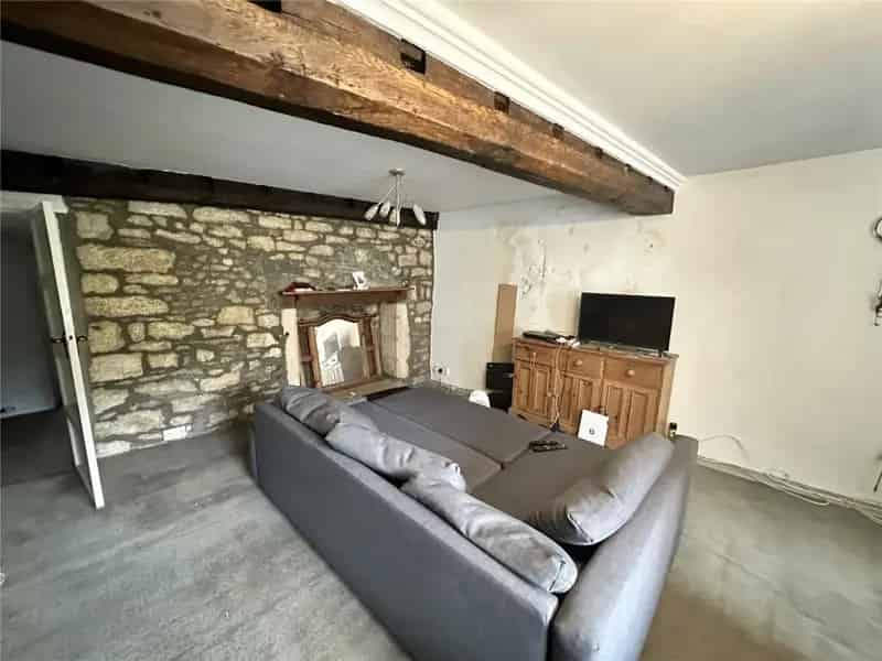 High Street Retail Property with 3-Bedroom Flat and Studio