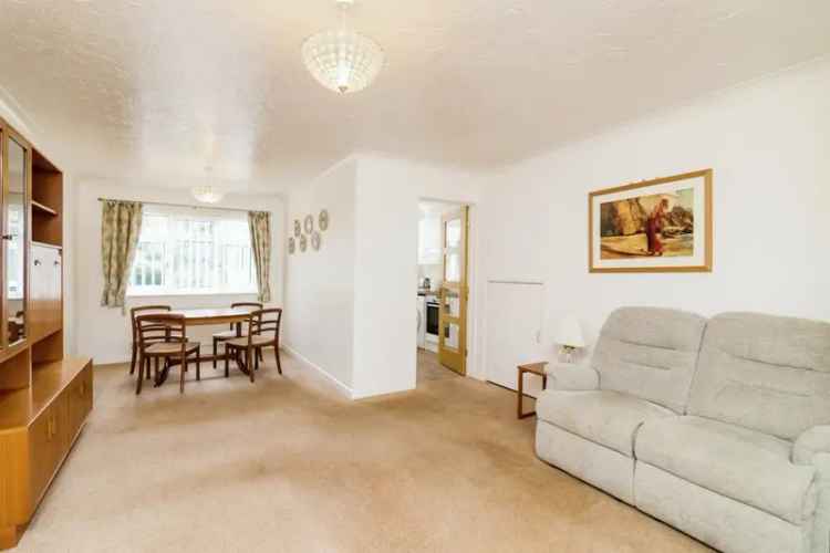 Three Bedroom Semi Detached Home in Hopton