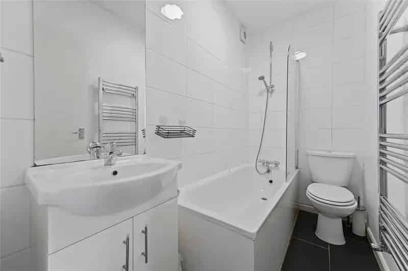 1 Bedroom Flat London Top Floor Victorian House